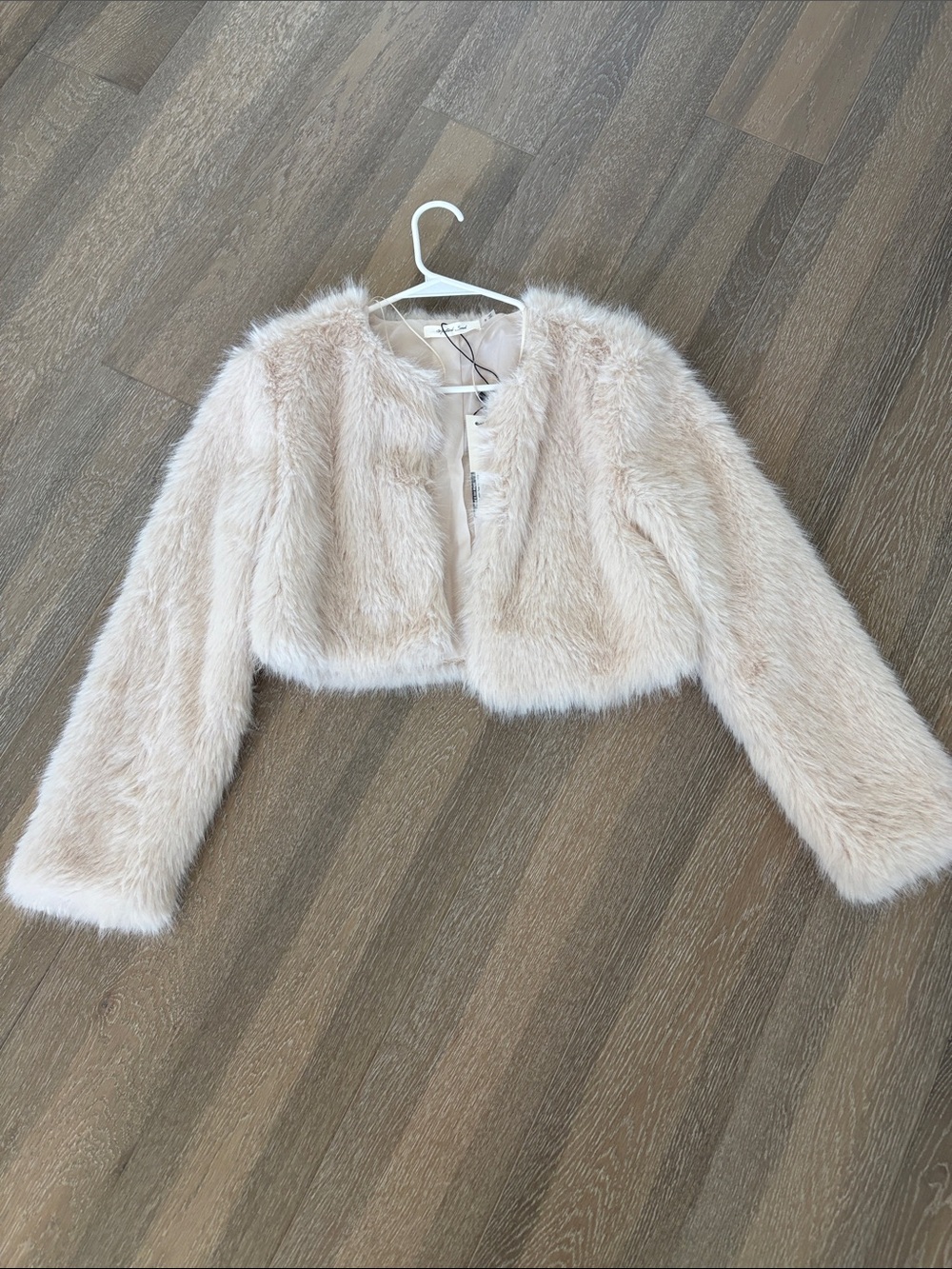 Women’s Faux Fur Cropped Jacket - Blush